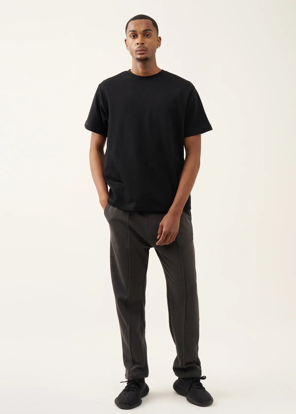 10 OZ Dark Gray 3D Stitch Open Bottom Fleece Sweatpant